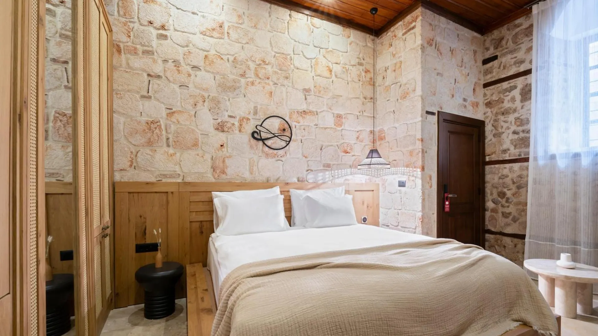 Belmondo Suites Old Town Antalya Hotel