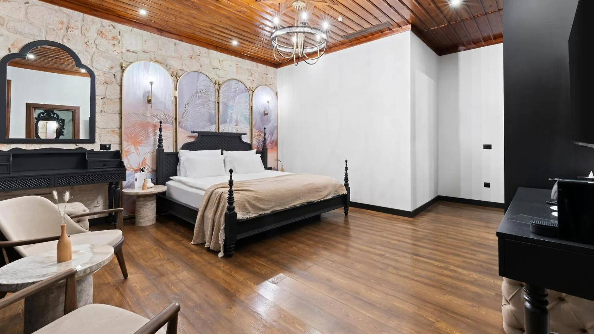 Belmondo Suites Old Town אנטליה