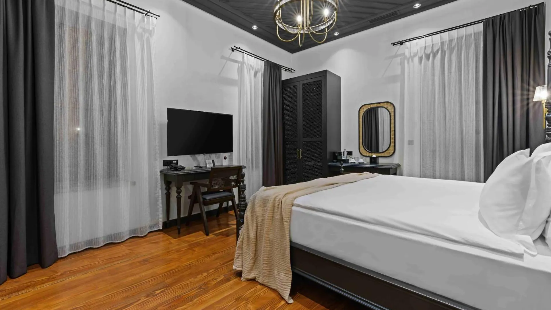 Hotel Belmondo Suites Old Town Antalya Turcia