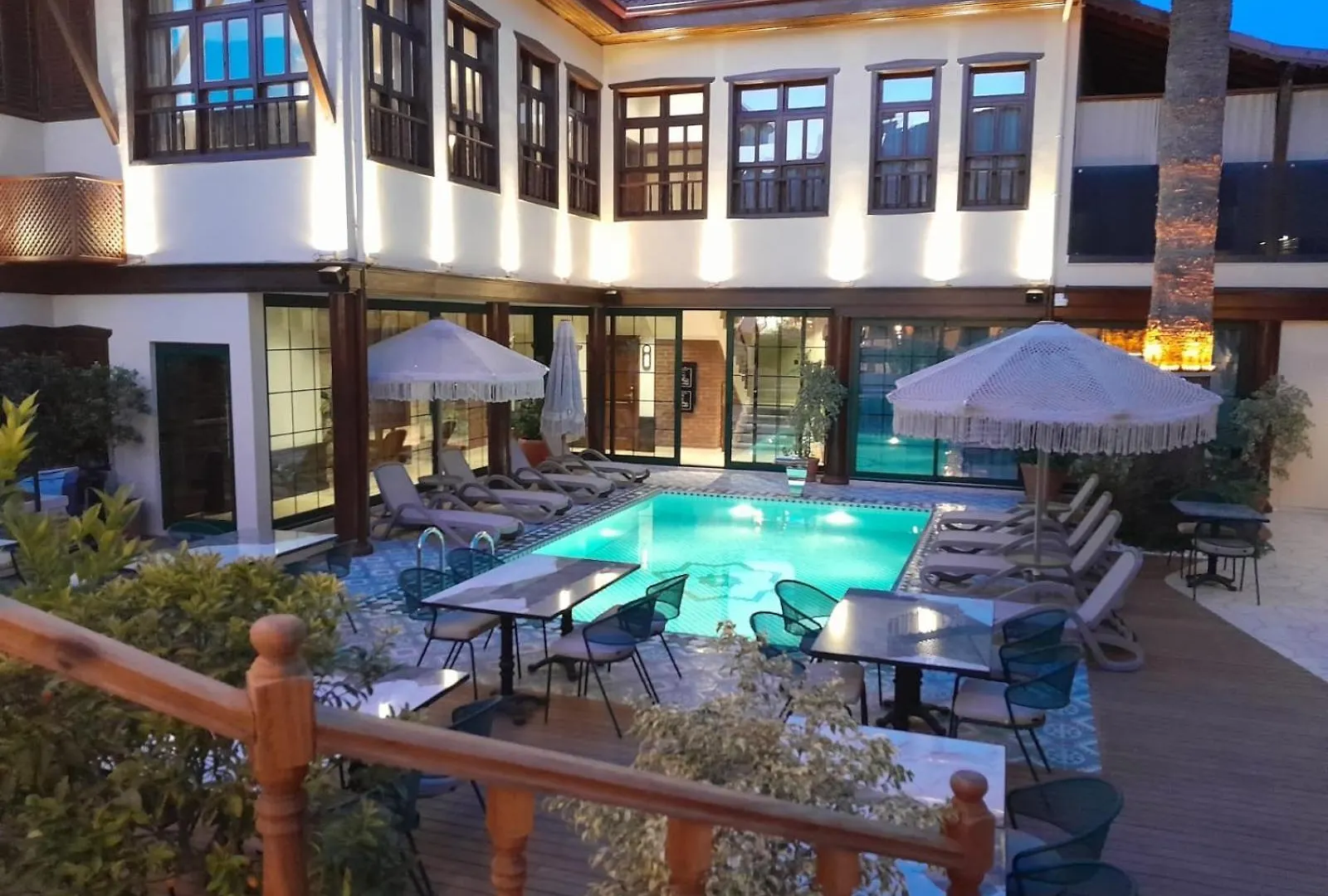 Hotel Belmondo Suites Old Town Antalya Turcia